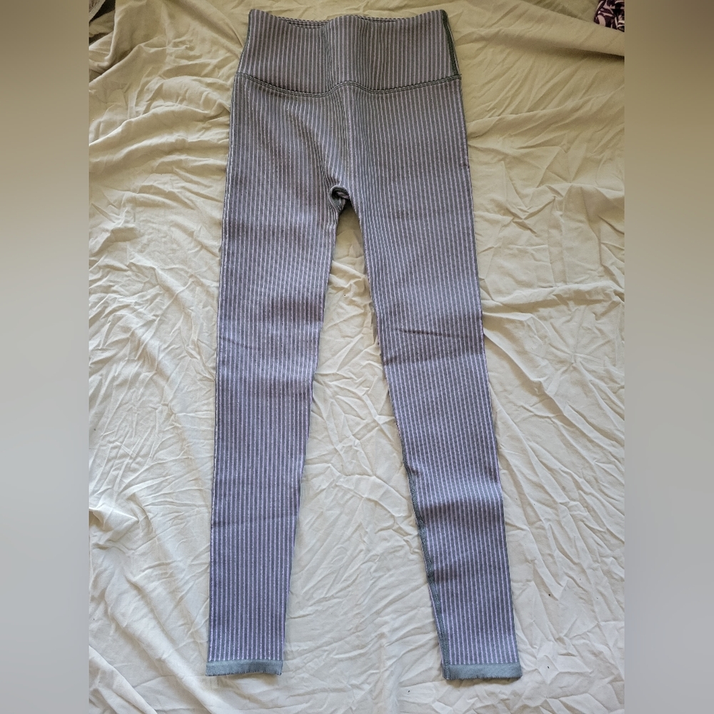 Fabletics High-Waisted Seamless Rib Legging Size M Purple Grey Striped